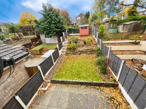 Rear - click for photo gallery